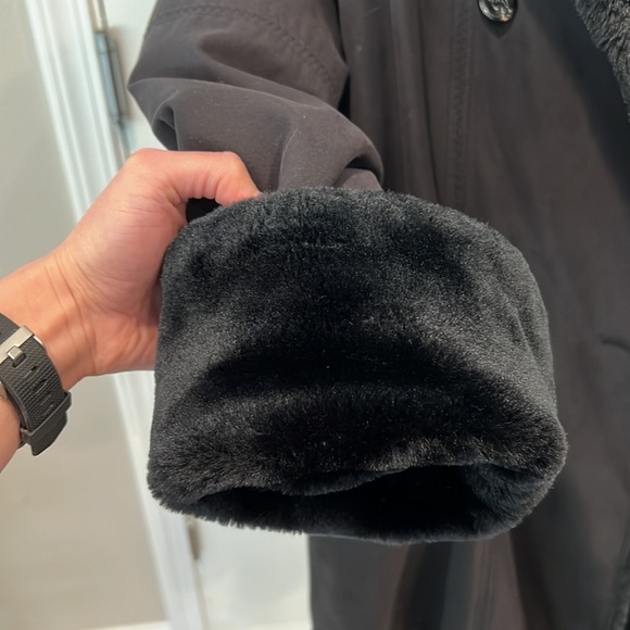 Jacket - Picture 5 of 9